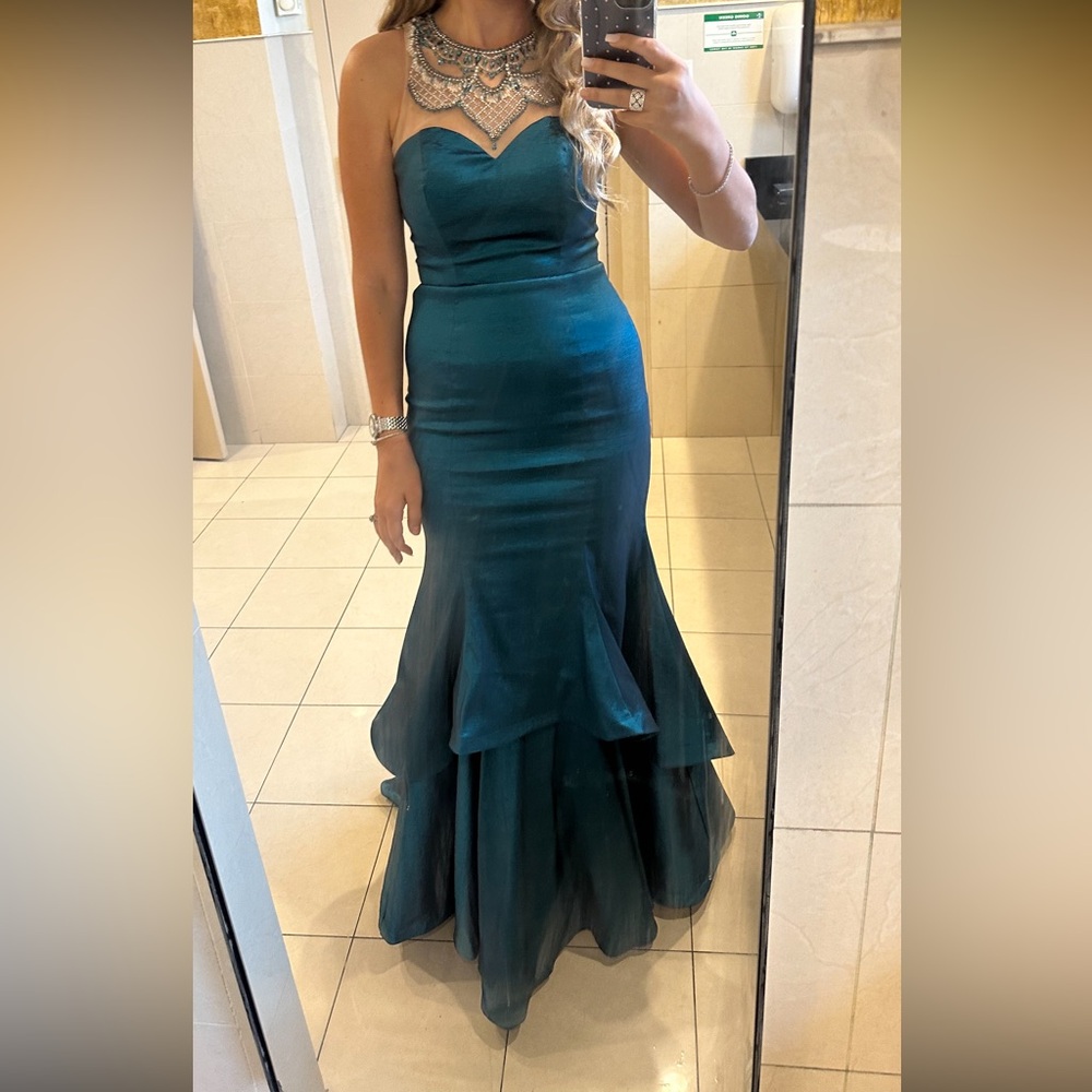 Stunning teal mermaid illusion dress - Picture 7 of 7